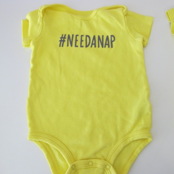 Bundle of 4 Toddler Girl Carter's Onesies Shirts Size 12 months GUC - Picture 3 of 6